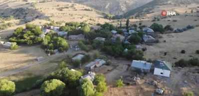Deprem en &ccedil;ok Elazığ&rsquo;ı etkiledi, hasar g&uuml;n ağarınca ortaya &ccedil;ıktı