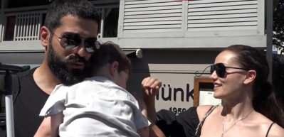 Karan bebek alışverişte yorgun d&uuml;şt&uuml;! Fahriye Evcen'in s&ouml;zleri dikkat &ccedil;ekti
