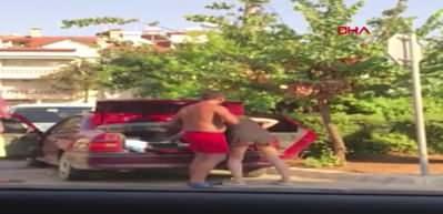 Yeni evli çiftin sokak ortasında kavgası kameralara takıldı!