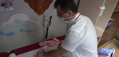 İşsiz babaya &uuml;&ccedil;&uuml;z bebek s&uuml;rprizi