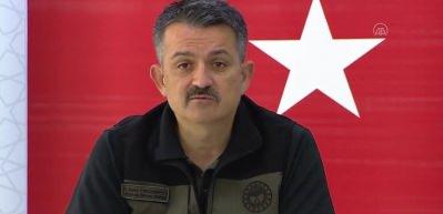 Bakan Pakdemirli: Bucak yangını tehlikeli, yanan evler var