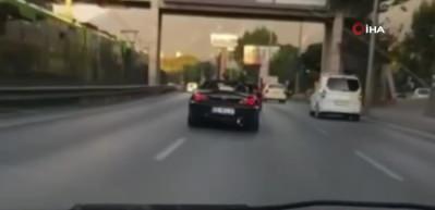 Makas atan motosiklet s&uuml;r&uuml;c&uuml;s&uuml; otomobile b&ouml;yle &ccedil;arptı