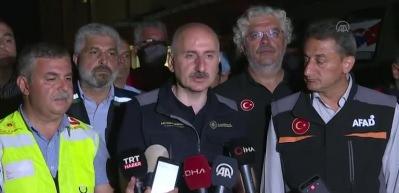 Bakan Karaismailoğlu Ayancık'ta incelemelerde bulundu