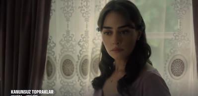 Esra Bilgi&ccedil; ve Uğur G&uuml;neş'in başrol&uuml; paylaştığı Kanunsuz Topraklar'dan ilk fragman geldi!