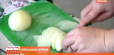 Buzlukta saklanabilen patlıcanlı b&ouml;rek tarifi