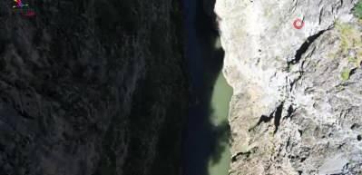 Sıcaktan bunalanlar kanyon ve şelalelere akın ediyor