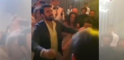 Engin Aky&uuml;rek d&uuml;ğ&uuml;nde &ouml;yle bir oynadı ki...