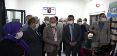 T&Uuml;BİTAK Başkanı Mandal BİLSEM'deki projeleri inceledi