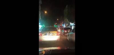 &Uuml;mraniye'de yolda kalan otob&uuml;s trafiği birbirine kattı!