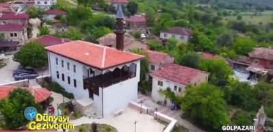 Yapımında çivi kullanılmayan tarihi Çivisiz Camii