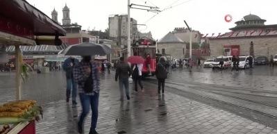 Son dakika haberi: Yazdan kalma g&uuml;nler geride kaldı! &Ccedil;arşamba g&uuml;n&uuml;nden itibaren yağış var