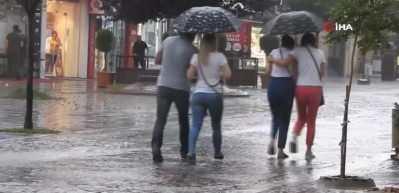 İstanbul dahil &ccedil;ok sayıda il i&ccedil;in Meteoroloji'den son dakika a&ccedil;ıklaması