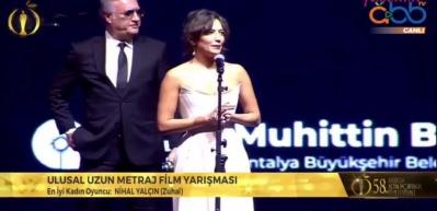 Nihal Yal&ccedil;ın ve Tamer Karadağlı arasında ipler gerildi!