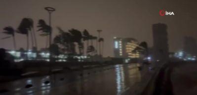Meksika&rsquo;da Pamela Kasırgası etkisini s&uuml;rd&uuml;r&uuml;yor