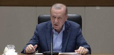 Cumhurbaşkanı Erdoğan: Milletimizin bu balon anketlere gereken cevabı en g&uuml;zel şekilde vereceğine inanıyorum