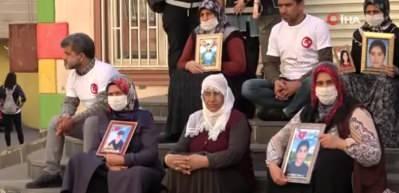 Evlat hasreti &ccedil;eken ailelerden Ekrem İmamoğlu&rsquo;na tepki
