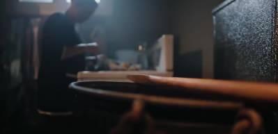 Nalan, aldatıldığını &ouml;ğrenecek mi? Camdaki Kız 16. b&ouml;l&uuml;m fragmanı yayındı