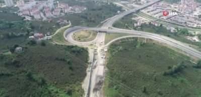 T&uuml;rkiye&rsquo;nin en pahalı yol projesi olan Ordu &Ccedil;evre yolunda &ccedil;alışmalar s&uuml;r&uuml;yor