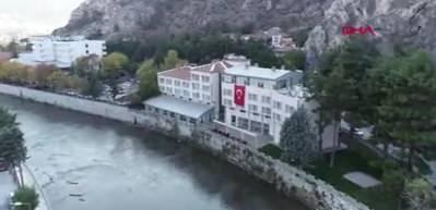 Amasya'da nehir manzaralı otel, kız &ouml;ğrencilere yurt oldu