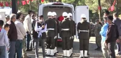 Askerin 5 ay sonra mezarını a&ccedil;ıp  naaşını şehitliğe taşıdılar 