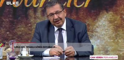 Hayati İnan&ccedil;'tan y&uuml;reklere dokunan Şeyh Galip şiiri yorumu