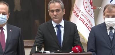 Son Dakika... Milli Eğitim Bakanı Mahmut &Ouml;zer'den ara tatil a&ccedil;ıklaması