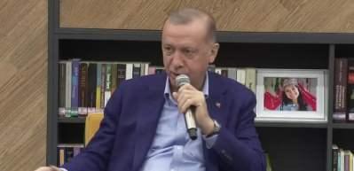 Erdoğan'dan gen&ccedil;lere mesaj: Sizlerden tek beklentimiz var...