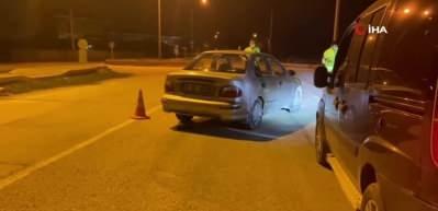 Bir babanın oğluna isyanı: Nedir bu rezillik! Tabancayı sık da &ouml;ld&uuml;r beni