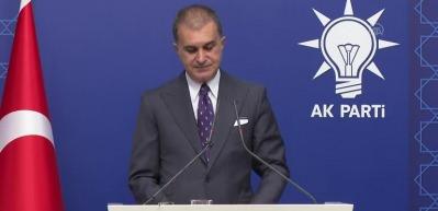 AK Parti S&ouml;zc&uuml;s&uuml; &Ccedil;elik'ten Macron'a sert tepki: Yaptığı &ccedil;ağrı skandaldır