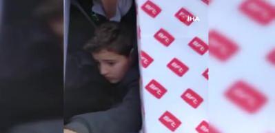 Baba oğlu İtalya'ya giden tırın dorsesinde yakalandı