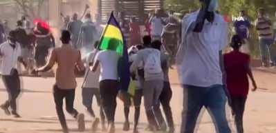 Sudan&rsquo;daki darbe karşıtı protestolarda can kaybı 15'e y&uuml;kseldi