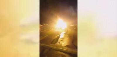 Fransa'ya iki koldan başkaldırı!