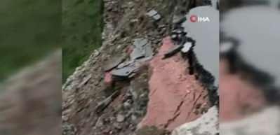 Ordu'da heyelan! Yol tek şeritten sağlanıyor