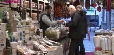 Bir zamanlar &ccedil;am sakızı, &ccedil;oban armağanıydı, şimdi kilosu 3 bin 500 lira