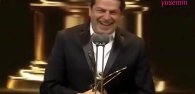 C&uuml;neyt &Ouml;zdemir Altın Kelebek'te o espriyi yaparak kırdı ge&ccedil;irdi