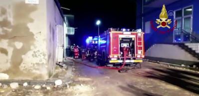 İtalya'da doğal gaz patlamasında 2 kişi &ouml;ld&uuml;