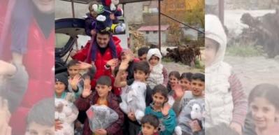 CZN Burak yardımlara doymuyor! Yine &ccedil;ocukları sevindirdi