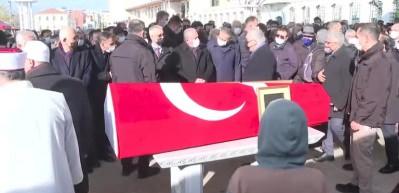Klasik T&uuml;rk m&uuml;ziği sanat&ccedil;ısı Alaeddin Yavaşca, son yolculuğuna uğurlandı