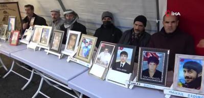 Diyarbakır anneleri yeni yılda evlatlarına kavuşmayı diliyor
