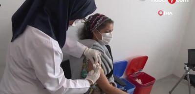 &Uuml;&ccedil;&uuml;nc&uuml; doz aşı yaptırmayanlarla ilgili endişe veren tespit