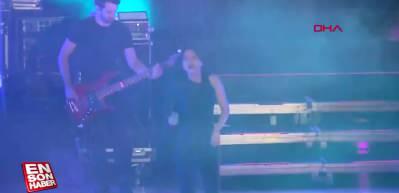 D&uuml;nyaca &uuml;nl&uuml; şarkıcı İnna T&uuml;rkiye'de!