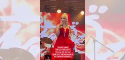 Tuğba &Ouml;zerk hakkında bomba iddia! Sahneye alkoll&uuml; m&uuml; &ccedil;ıktı?