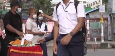 Bangladeş'te &ccedil;ocuklara aşı zorunluluğu: Yaptırmayan okula alınmayacak