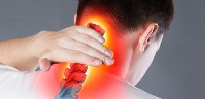 Boyun d&uuml;zleşmesi neden olur? Boyun d&uuml;zleşmesinin tedavisi var mı?