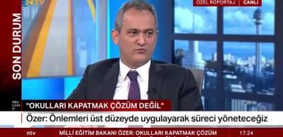 Bakan &Ouml;zer'den "&ouml;ğretmenlik meslek kanunu" hakkında a&ccedil;ıklamalarda bulundu