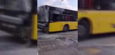 Başakşehir'de 2 İETT otob&uuml;s&uuml;n&uuml;n &ccedil;arpıştı, 6 kişi yaralandı