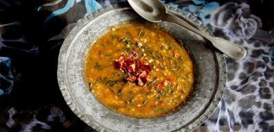 Kolay karalahana &ccedil;orbası nasıl yapılır?