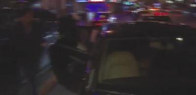 Sanat&ccedil;ı Teoman'ın da bulunduğu &uuml;nl&uuml; kafeye silahlı saldırı!