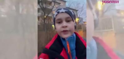 Yaptığı gezinti sırasında Kur'an okuyan &ccedil;ocuk mest etti