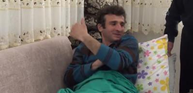 İşitme engelli adama ayı saldırdı